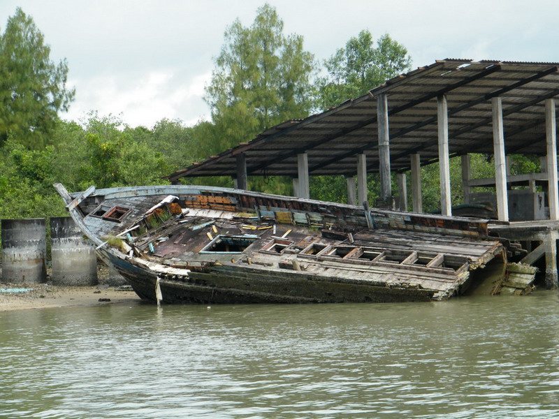 ทริปนี้โอกาส เสี่ยงเหมือนเรือลำนี้  99% :laughing: :laughing: :laughing: