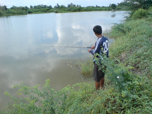 กัด กัด กัด  :laughing: :laughing: