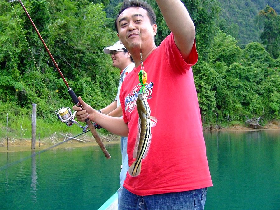 กรำไอ้ป๊อกนั่นเอง :laughing: :laughing: :laughing: :laughing: