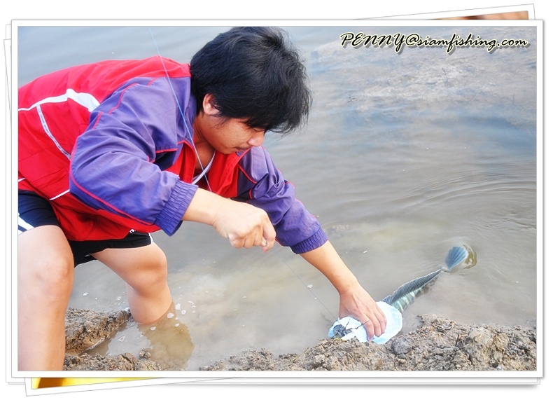 มืออย่างเดียว  :grin: