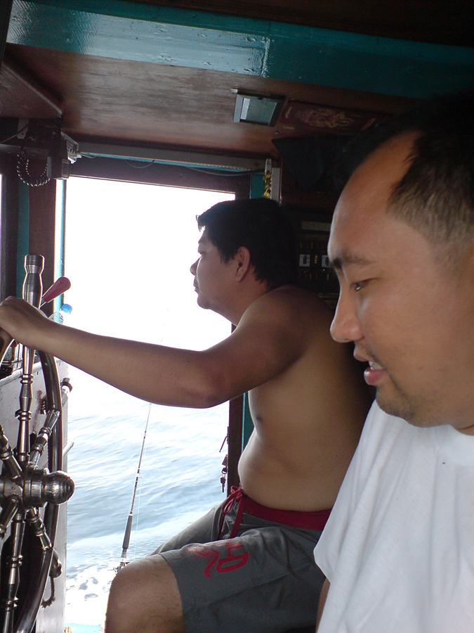 ไต๋เรือจำเป็นยามไต๋ตัวจริงหลับ :laughing: :laughing: :laughing: :laughing: