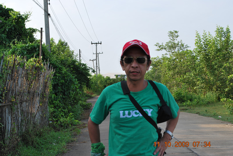 หวัดดีครับน้า..ตกกะป่อง ...น้า..rote2525 

ตื่นแต่เช้าหน้าตาค่อนข้างสดใสแปลกมากเพราะเมื่อคืนดื่มไป