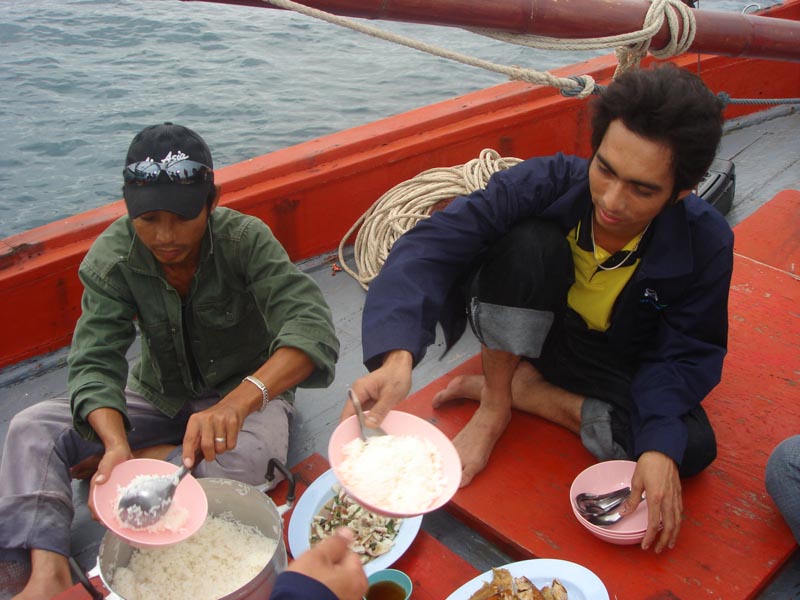 หลังจากนั้นก้อได้เวลากิน อีกแล้วคร
