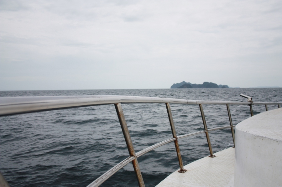 มุ่งหน้าสู่เกาะสอง...... :cool: :cool: :cool: