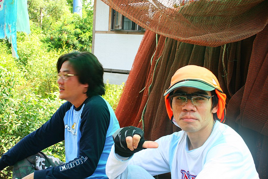  :sad: คุณพ่อคนใหม่ กับ น้าใหญ่ก้อทยอยกันกลับมารวมพล

เฮ้อออออ..ผ่านไปเกือบครึ่งวันยังกริบกันเป็นแ