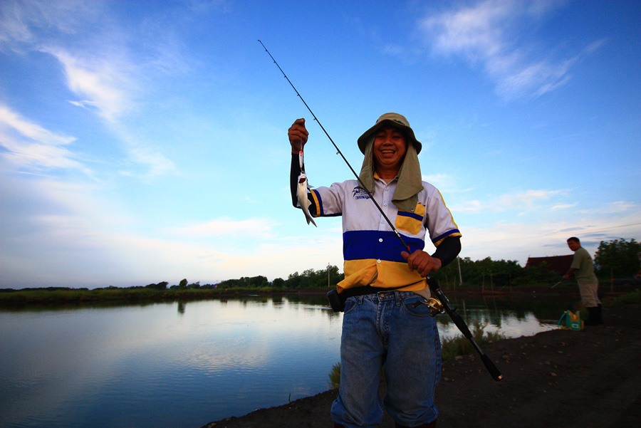 ส่องภาพไปมาอยู่ดี ๆ...ได้ยินเสียงน้า