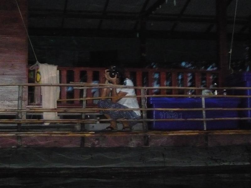 ตัดมาตอนเช้า ลงเรือไปตีเหยื่อปลอม 