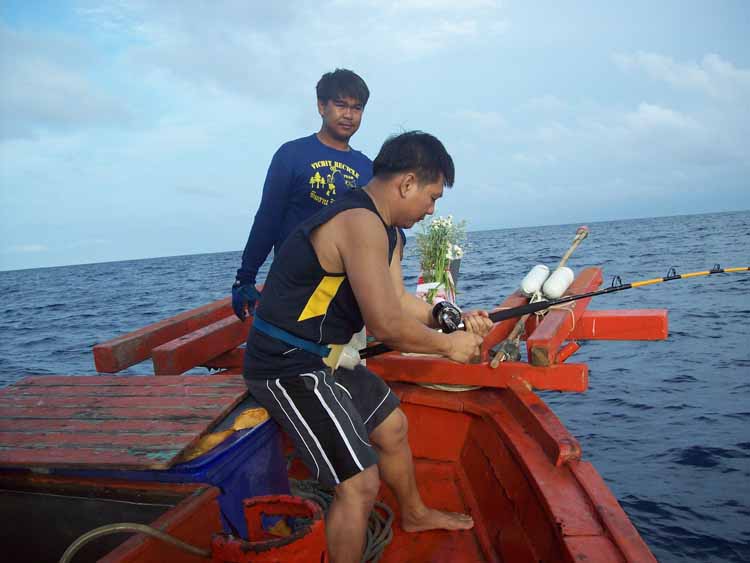 หัวเรือกินดี อิจฉา  :grin: :laughing: