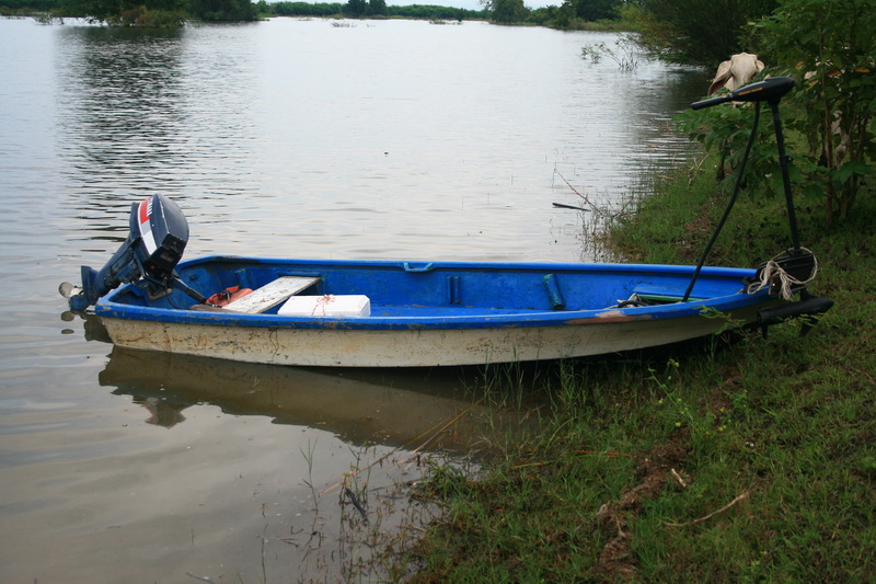 เรือลงน้ำเรียบร้อยแล้ว  :grin: :grin: :grin:



 [q]สวัสดีครับน้าคิด  ฟอสฟอรัส [/q][q]เสียดาย ใบ