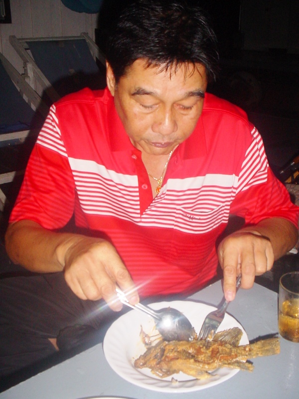 [q][i]อ้างถึง: fridaynoop posted: 22-10-2552, 20:44:21[/i]

หวัดดีครับ...น้าทรงวิทย์...กระทู้น้านี