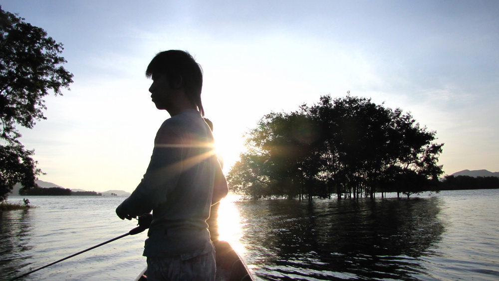 
    ไปแถวเขาดอกไม้.......เตรียมเดินทางขึ้นต้นน้ำ................

 :cool: :cool: :cool: