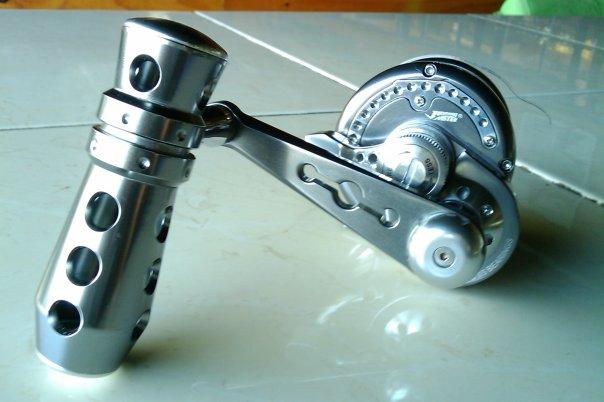 มาว่ากันที่สรรพคุณรอกที่ทาง  7seas ให้มาทดสอบเป็นรอก  Jigging Master PE4 สวยๆ  มาดูมิติภายนอกกันก่อน