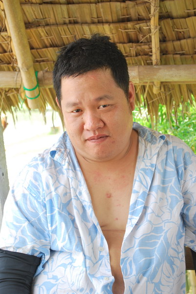 ขาใหญ่ซอย 5 " เห้ย คุณ เอาเหยื่อมาตัว เกี่ยวให้ด้วย "

ตกปลากันมาเป็น 10 ปี มันสั่งผมจนทุกวันนี้