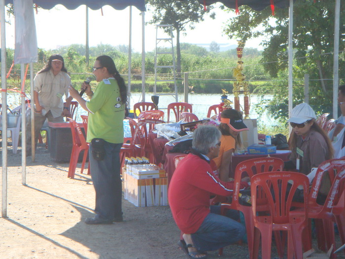 น้าหรั่ง วันนี้ทำหน้าที่พิธีกร ได้