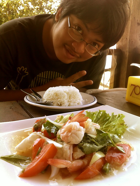 สวัสดีครับน้า Ching CN. 
สวัสดีครับน้า nomsen 

-------------------------------------------------