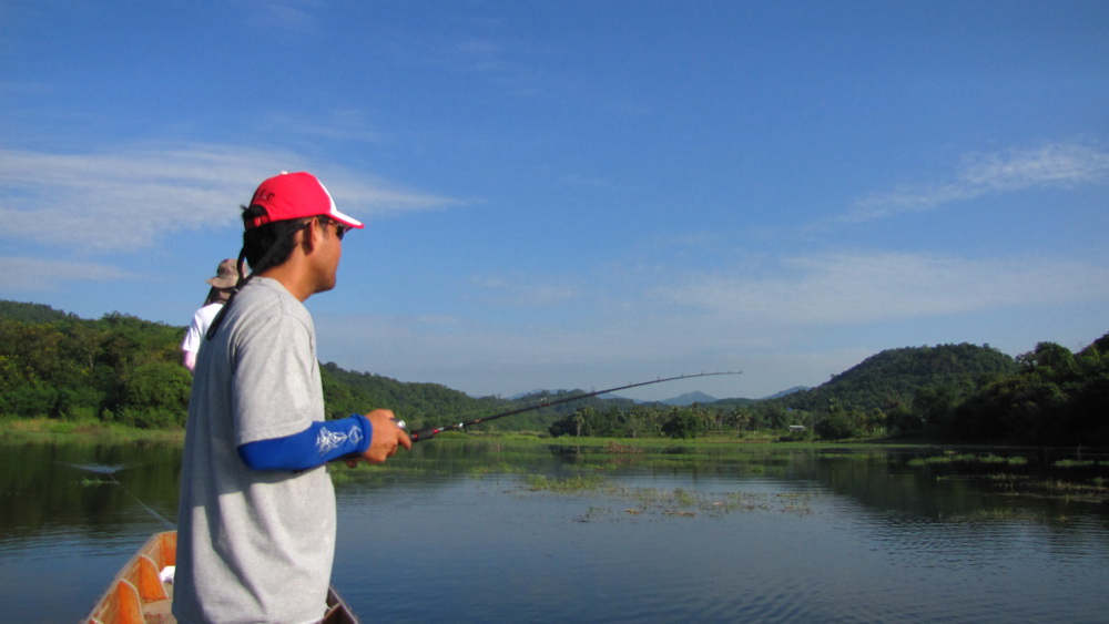 
   เลยขอเปลี่ยนครับ......................คราวนี้แหละได้แน่ๆๆๆ...........

 :cool: :cool: :cool: 