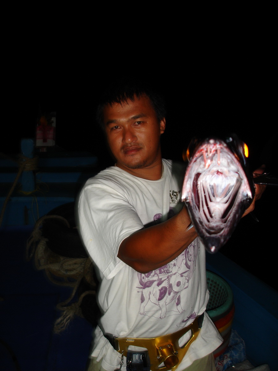 ดูฟันมันซะก่อนครับ สุดคม :smile:
