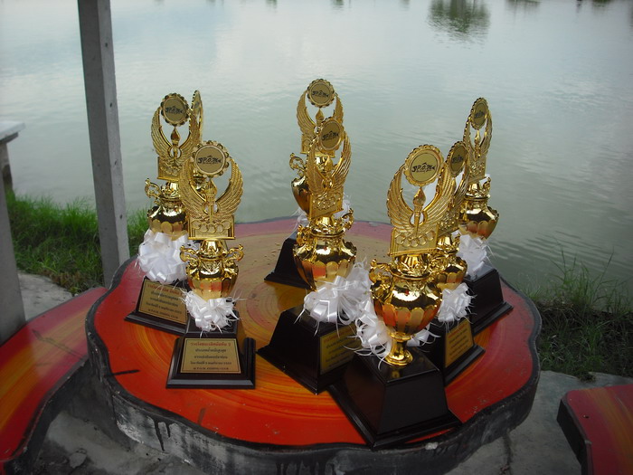 เริ่มประกาศผล ........................  :cheer: :cheer: :cheer:

MR.SHAR