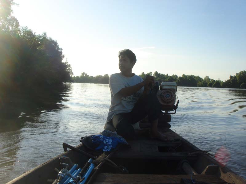  [q]ตามชมครับน้าพรานระพิน [/q]
สวัสดีครับน้า [b]jacktoon [/b]



ออกเรือไปหาปลากันครับ  
 :che