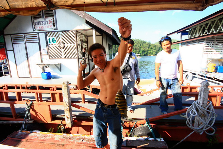 เจอตัวแล้ว...เจ้าหมอบัตเตอร์  :grin: :grin: :grin: