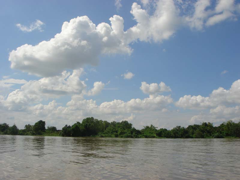วิ่งเรือหาหมาย............ถ่ายมันไปเรื่อย ปลาไม่กินจะหันมาเอาดีทางถ่ายรูปมั่งแล้ว   :grin: