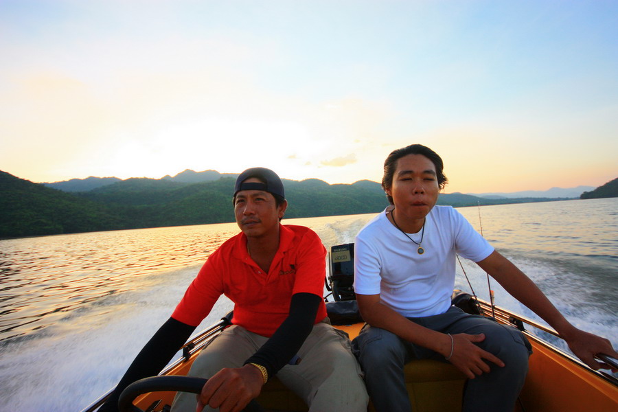 Action Lure...พาทัวร์...เพชรฟ้าฟิชชิ่งเกมส์ 