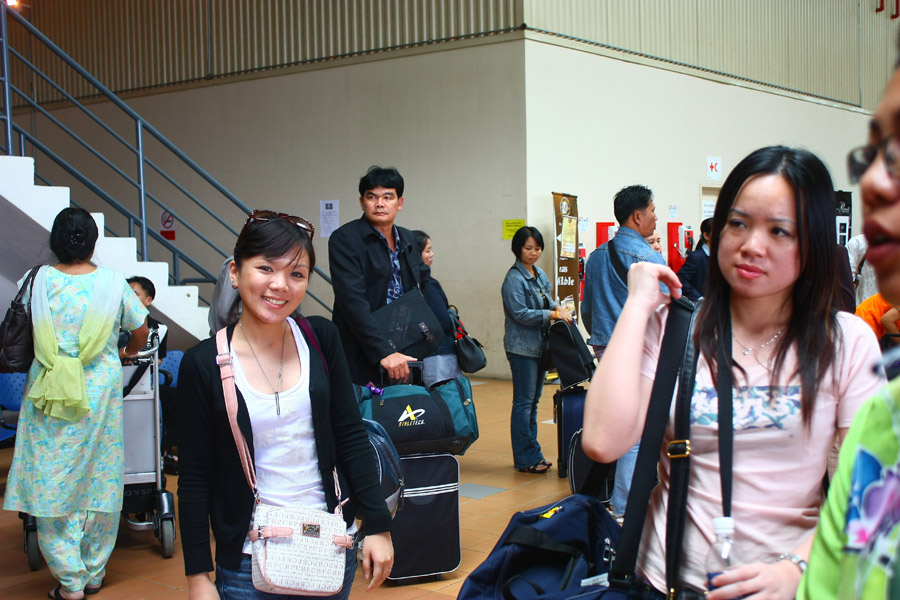 สาวน้อย...นักร้องจากรัฐซาบา..เกาะบอร