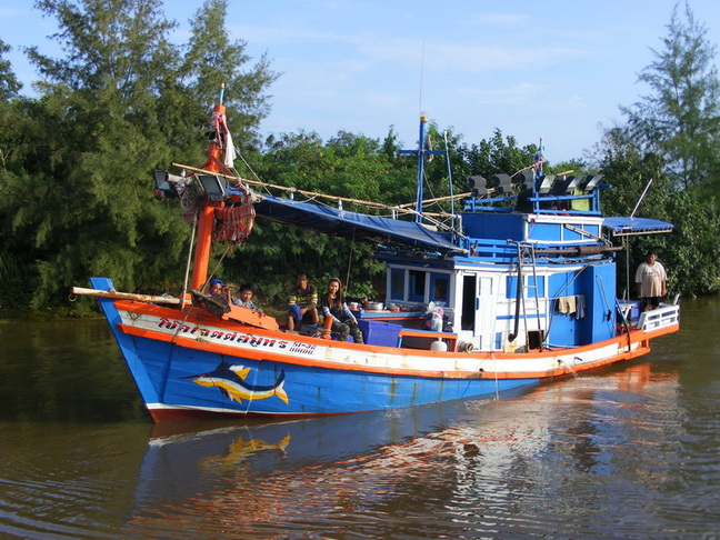 เรือเก่าแต่ทำใหม่ ไฉไลกว่าเดิม
 :grin: