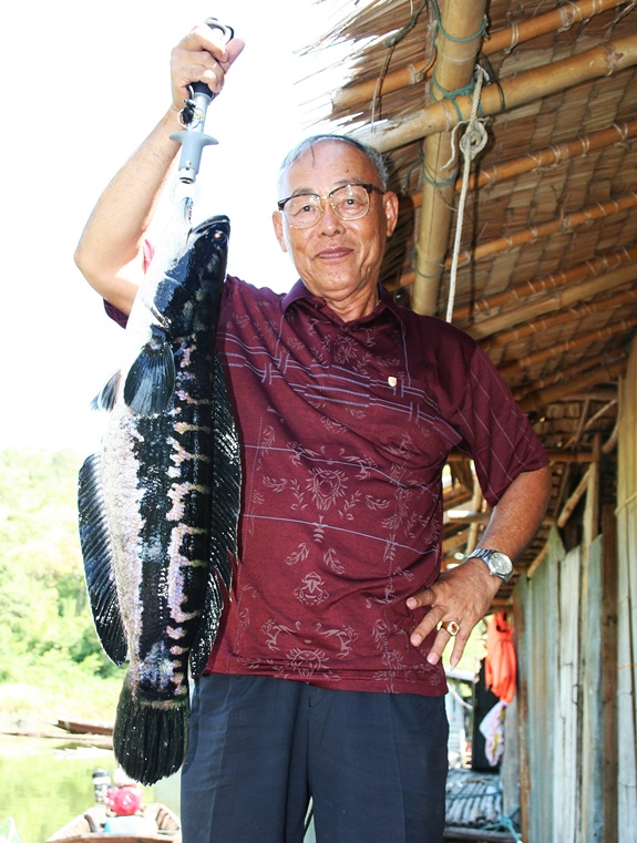 ตัวนี้คุณอาผู้พันใช้เหยื่อราพาล่า 