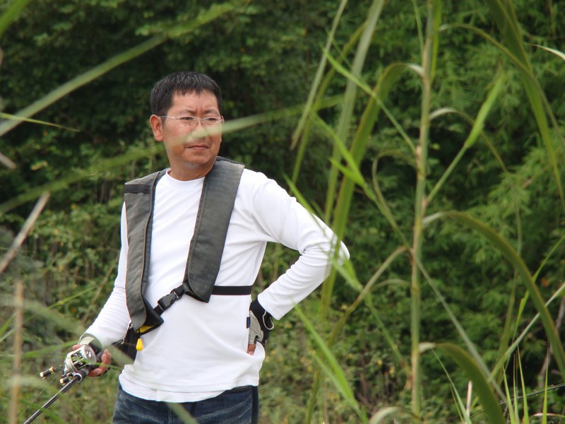  [b]จ้องตาเป็นมันเลยนะน้าพงษ์[/b] :grin: :grin: