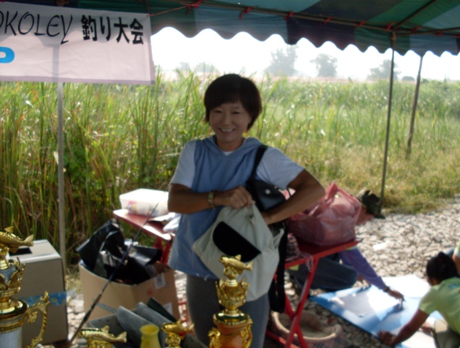 
คนนี่แฟน บอสใหญ่ครับ

 [q]+1 ขอตามชมด้วยครับ  [/q]
ขอบคุณครับน้า revo

 [q]+ หวัดดีครับ ...น้