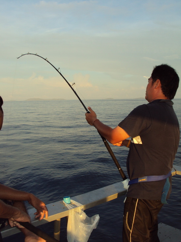 น้าวินย้ายมาท้ายเรือบ้าง :laughing: