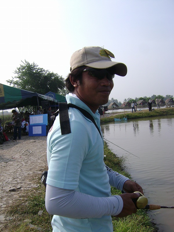 น้าเด๊ะ  :grin: