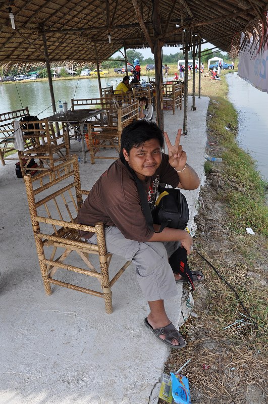 ลูกพี่โม่งสู้ตายฮ่ะ สู้ ๆ ๆ ๆ ๆ ๆ   :grin:
