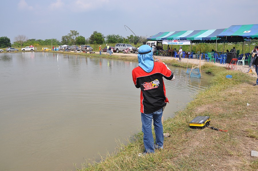   สู้ ๆ ครับ  :grin: