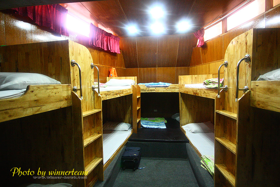 ที่นอนอย่างหรูน่านอนจัง จะมาตกปลาหรือมานอนวะเนีะ :grin: :grin: