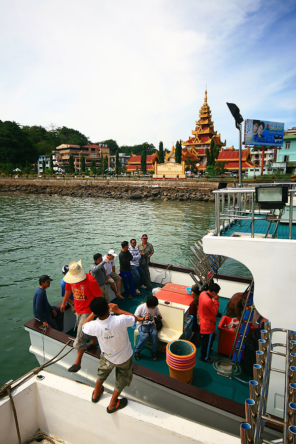 ยาวไปครับ..น้าวิรัช...........
เดี๋ยวคอยแจมเป็นช่วงๆไป......
 :grin: :grin: