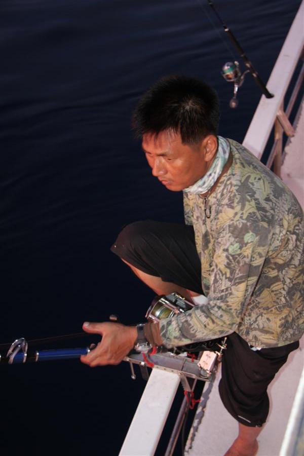 น้าตุ้ม หมาป่า ก้อไม่น้อยหน้า โดนตลอดเหมือนกัน  :love: