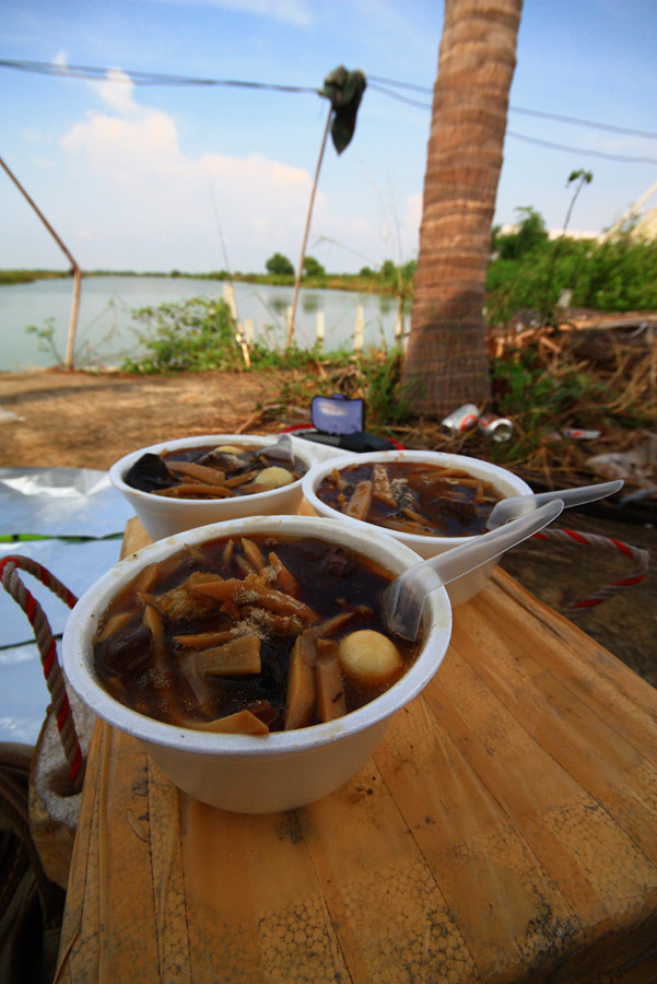  [q]เดี๋ยวไปกินข้าวเที่ยงด้วยคน[/q]
ป๊าดดดดดดดดดด..พี่โสภณ เปลี่ยนเป็นดินเนอร์ได้มะอ้ะ เที่ยงมีนัดแ