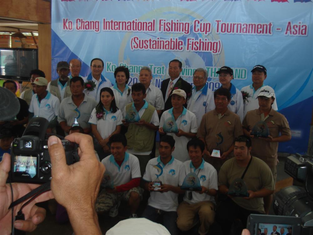 รางวันชนะเลิศ ประเภท ปลาตาย 1 รางวัล 