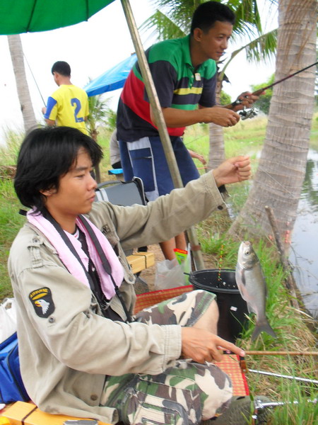  :love: :love: :love:

มาแล้วไม่แห้วแล้วครับน้าเล็กเรา 
 :cheer: :cheer: :cheer:

 [q]สบายดีป่า