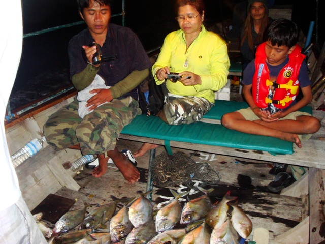 ลาด้วยภาพนี้ครับ
ผมขอตัวก่อนต้องร