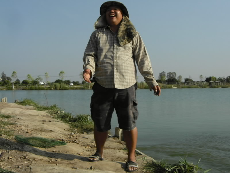 ลีลาสะใจของน้าชัยครับ (ปลาหลุด) :ohh: :ohh: :ohh: :grin: :grin: