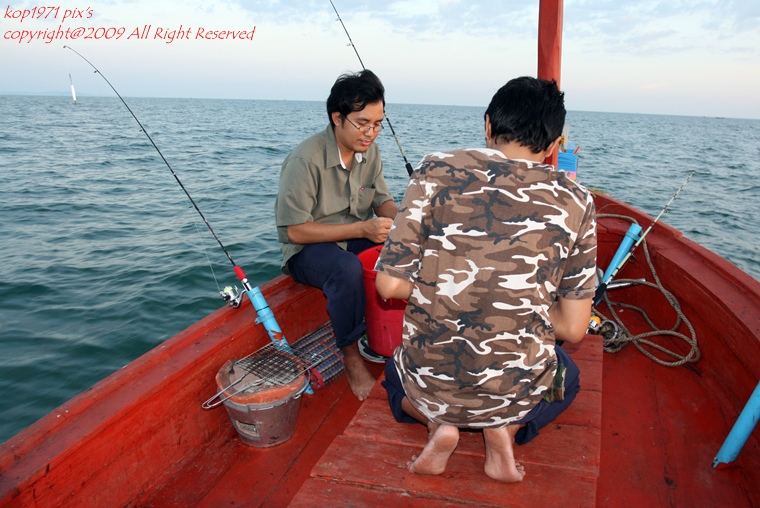 และเราก้อเริ่มเดินออกเดินทาง แบบ ไ