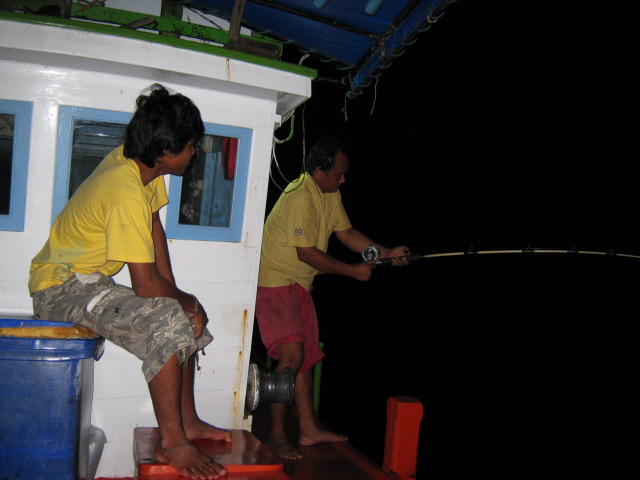 **ไต๋เอาบ้างครับ  :cheer: :cheer: :cheer: :cheer: :cheer: :cheer: :cheer
