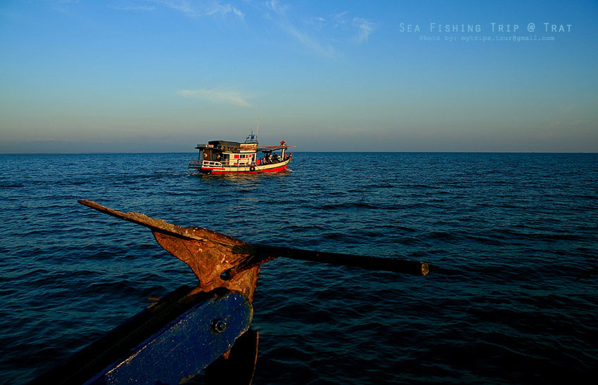แล้วเราก็เริ่มไล่เรือลำของป๋ายุทธ 