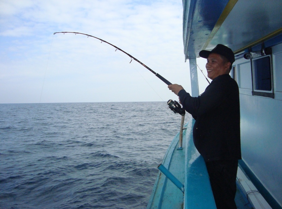 ทางหัวเรือ พี่วิรัชกำลังอีดขึ้นมา  :love: :love: