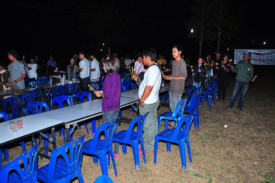 เราใด้ร่วม ร้องเพลงถวายพระพรในวันที่5 ธันวาคม  วันพ่อของเราครับ