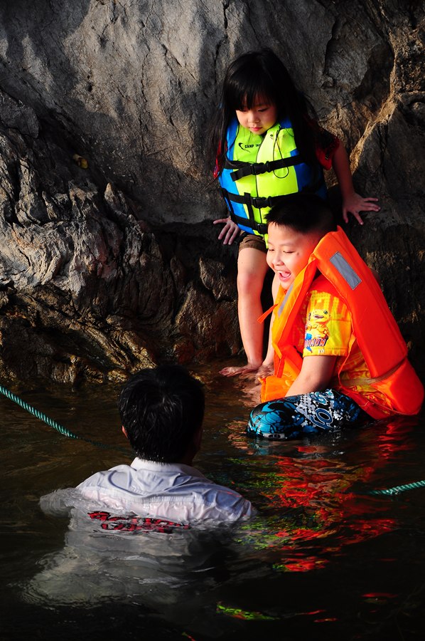 เจ้าลูกชายก็ตามลงมาด้วยอ่ะ :grin: :grin: :grin: