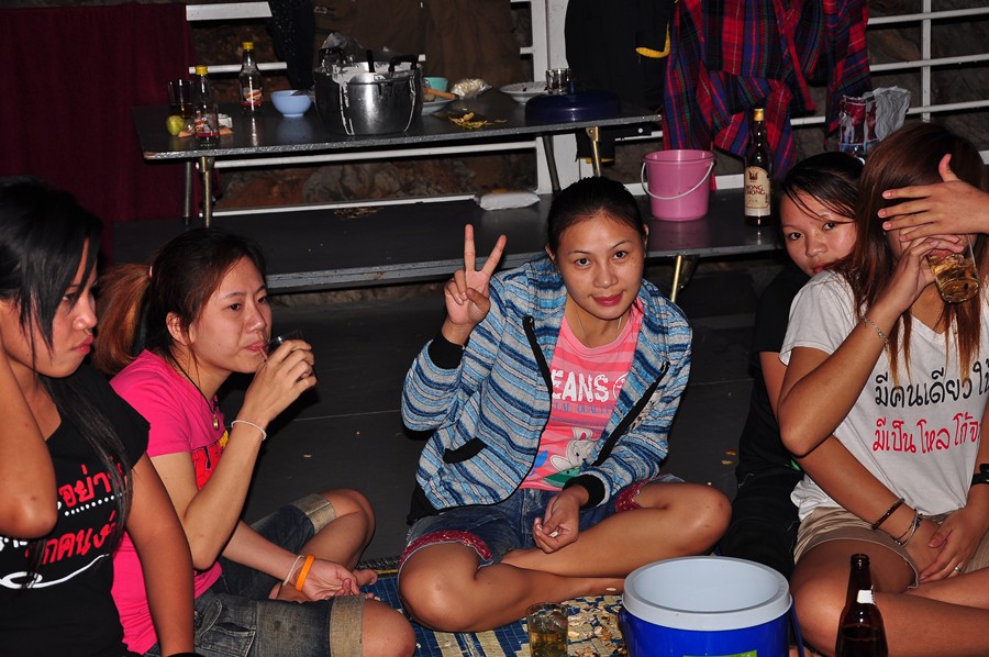 ฝ่ายสาวๆยัง ชิล ชิล :grin: :grin: :grin: